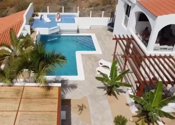 Gezellige Met Prachtig Zicht En Zwembad Villa *