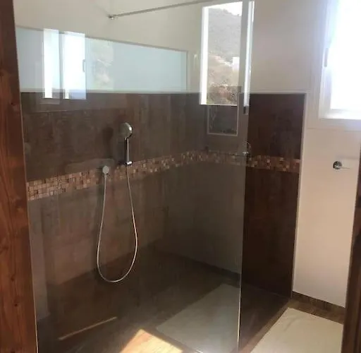 Gezellige Met Prachtig Zicht En Zwembad Villa *